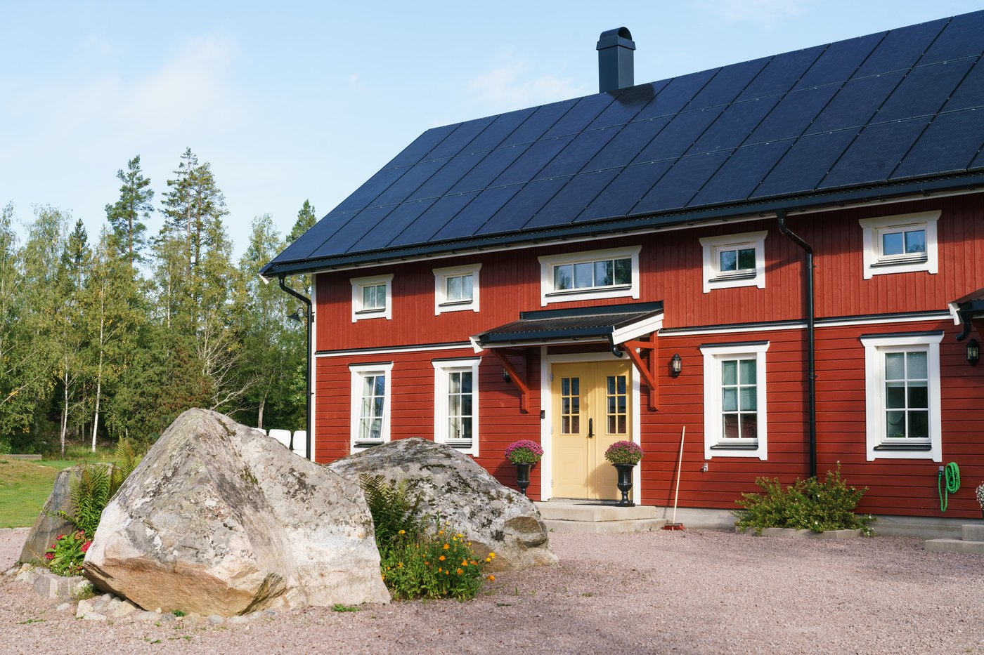 Solcellsanläggning installerad av Isorent